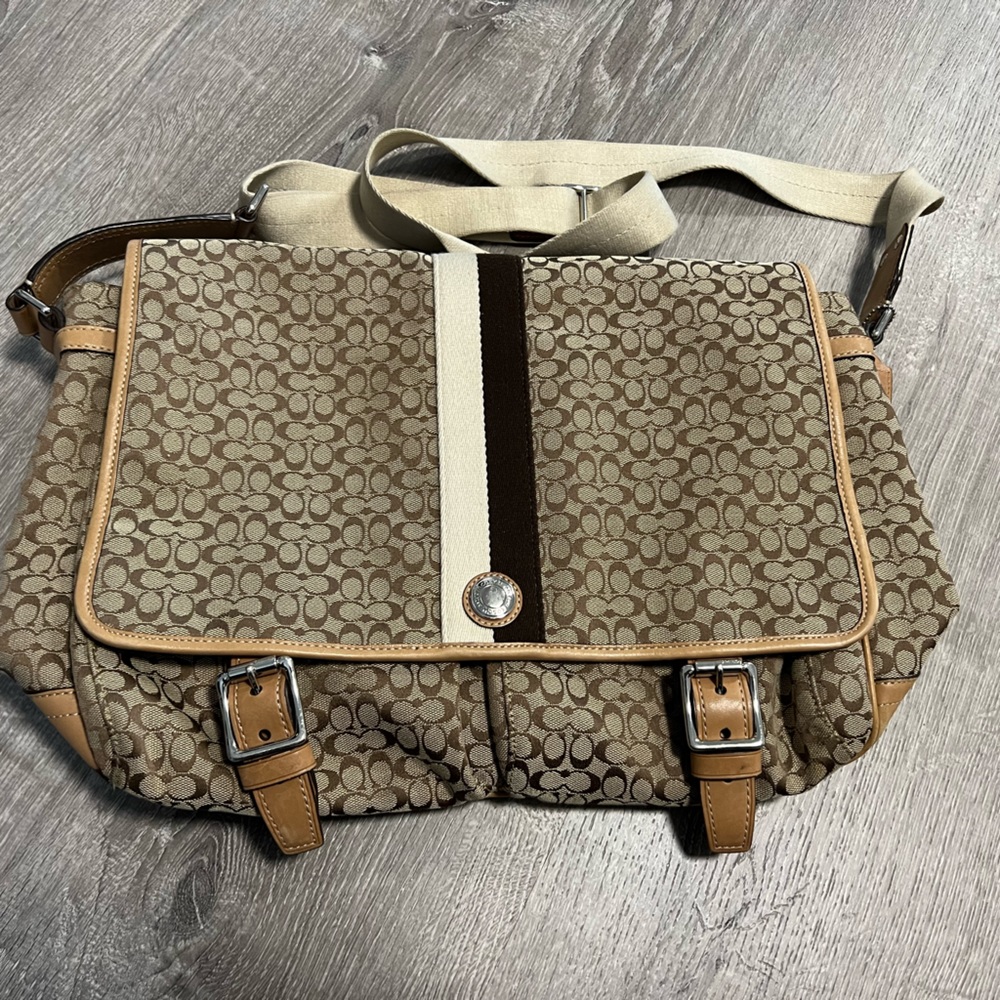 Coach large messenger bag